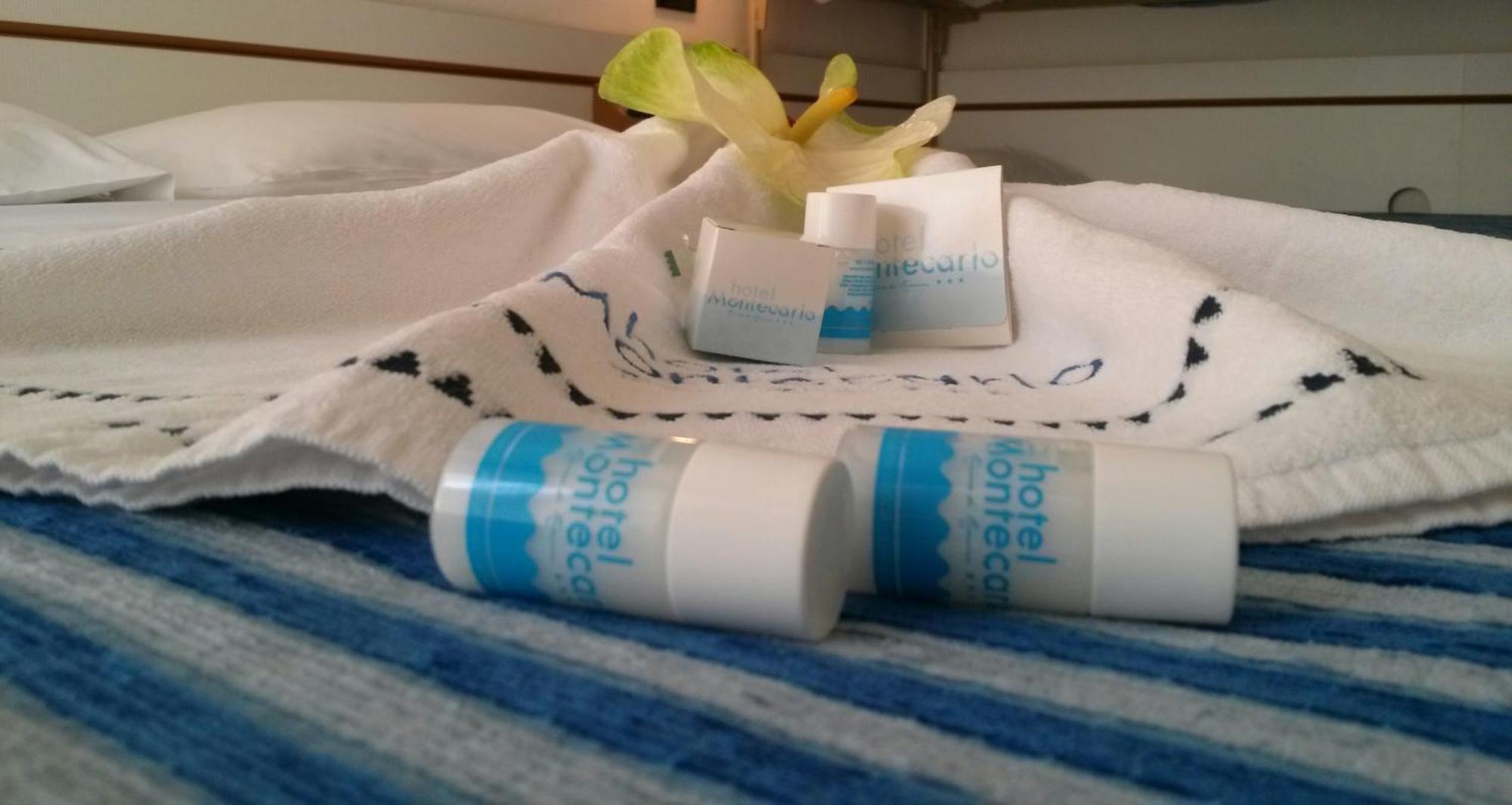 Hotel Montecarlo Rimini Dış mekan fotoğraf