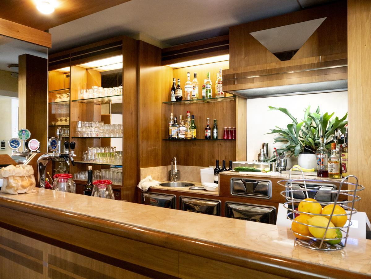 Hotel Montecarlo Rimini Dış mekan fotoğraf