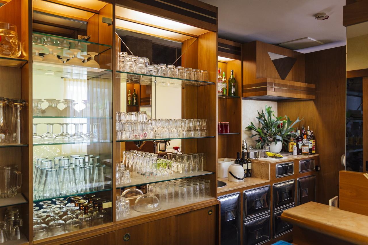 Hotel Montecarlo Rimini Dış mekan fotoğraf